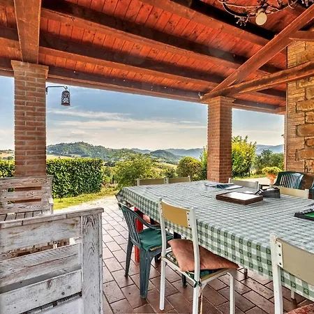 Alloggio per agriturismo La Macinara *