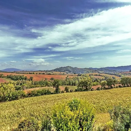 La Macinara Alloggio per agriturismo *